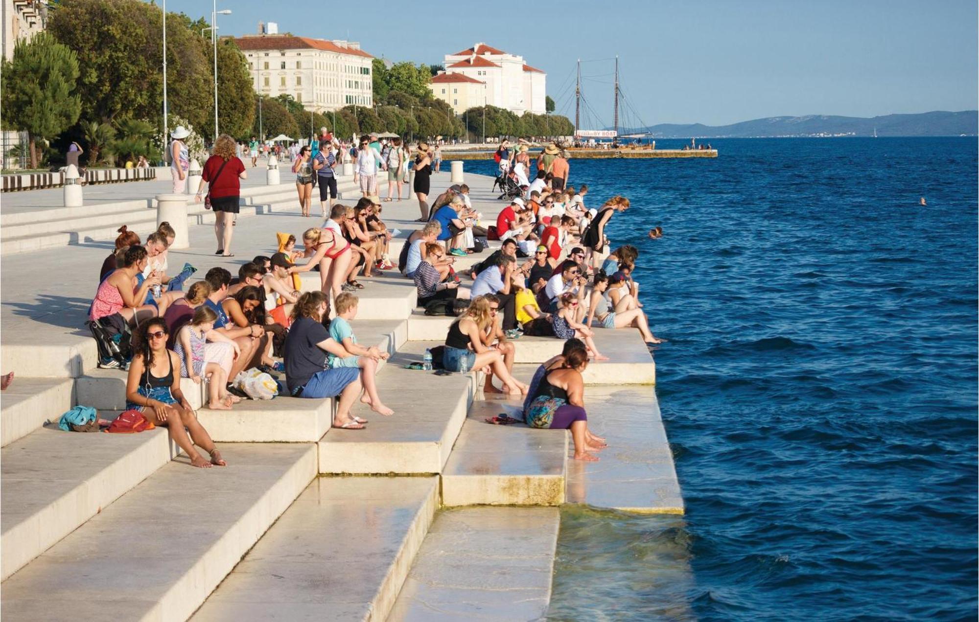 1 Bedroom Stunning Apartment In Zadar Exterior foto